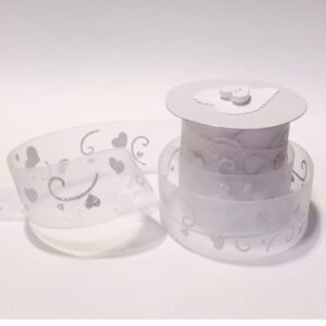 R093 White Organza Silver Hearts 35mm