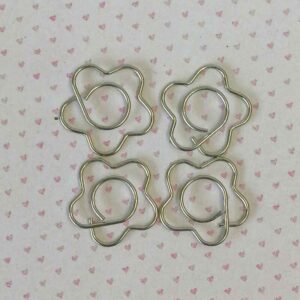 Paper Pins Flowers Silver Pack of 4